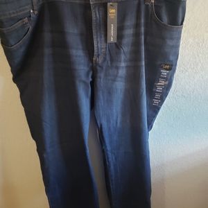 NWT Lee relaxed fit straight leg jeans size 26W medium